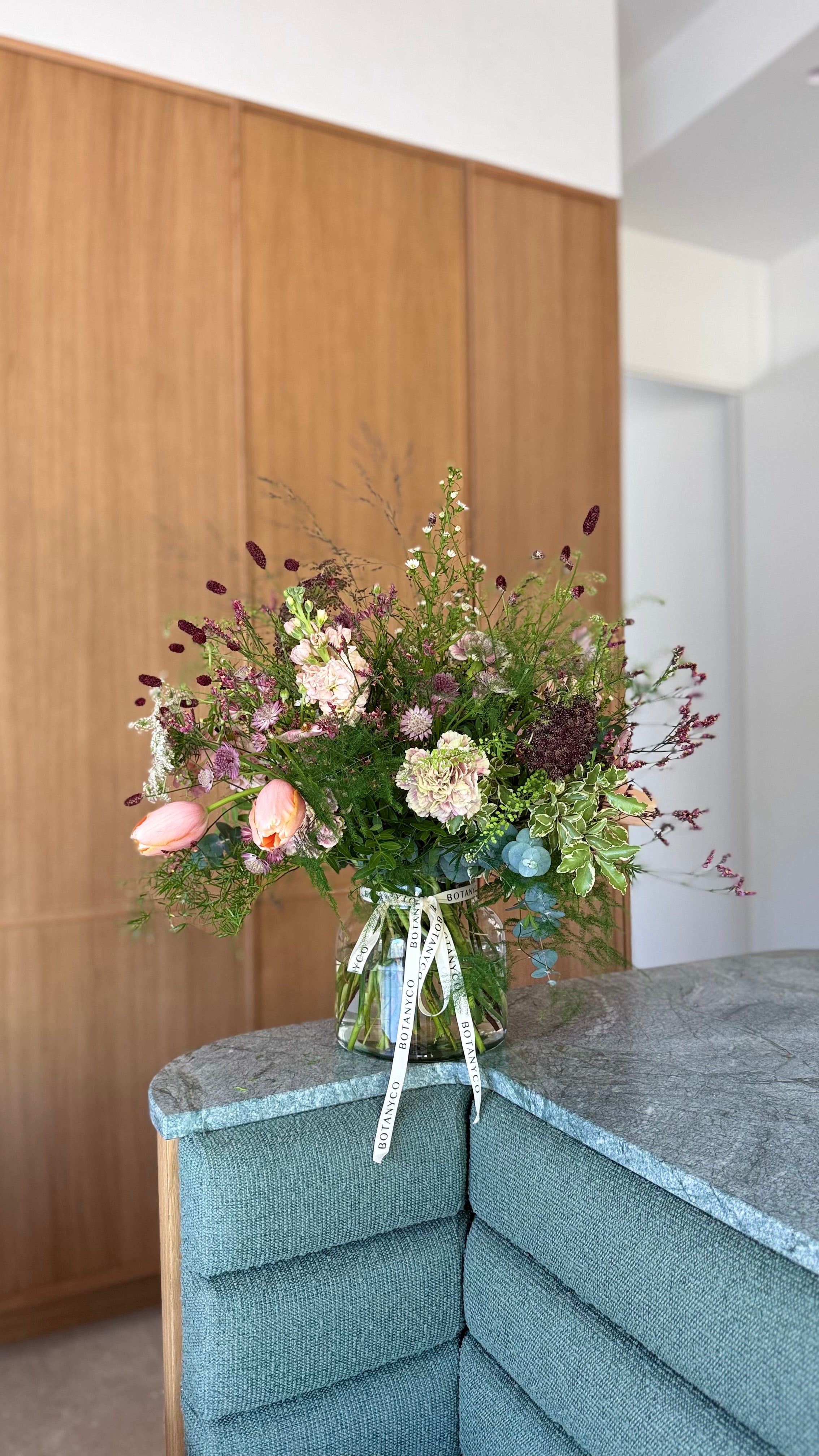 Jarrón con flores