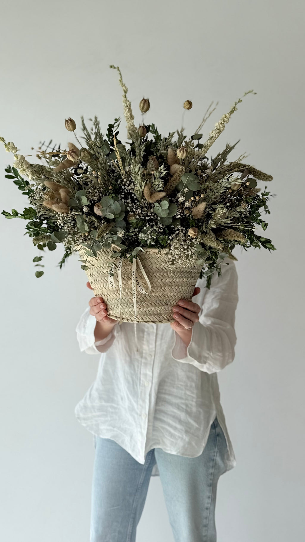 Capazo de Flor Seca y Preservada - Beige